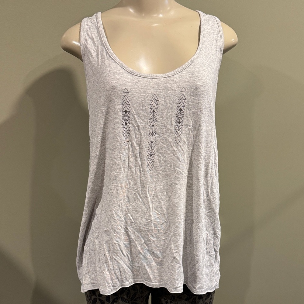 Light Gray Scoop Neck Graphic Tank Top